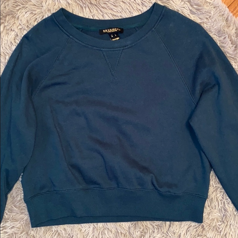 cropped hoodie